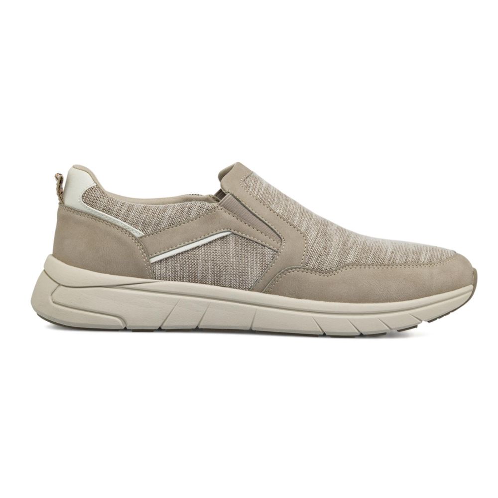Scarpe casual slip-on beige da uomo con dettagli effetto scamosciato ...