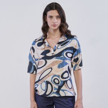 Camicia fluida da donna con stampa astratta blu e