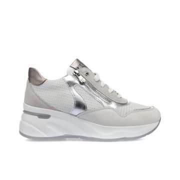 Sneakers bianche con zeppa e dettagli laminati