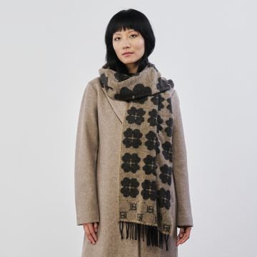 Sciarpa marrone con fiori