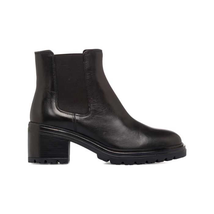 Stivaletti bassi neri in pelle modello chelsea