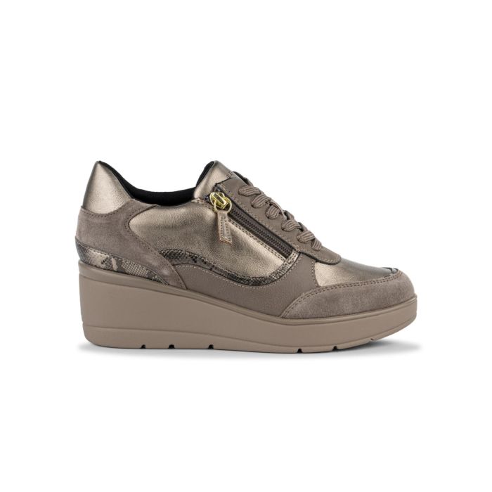 Sneakers beige da donna in pelle con suola zeppa