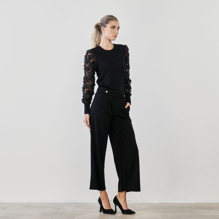 Pantaloni neri con bottoni in vita