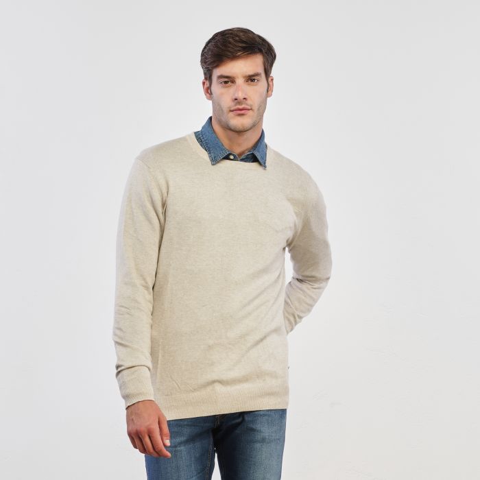 Maglia beige modello pullover