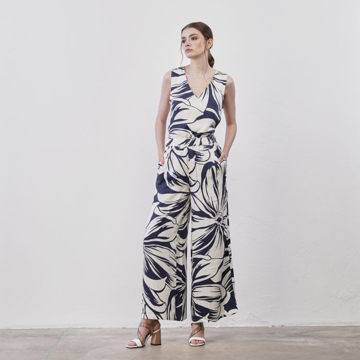 Pantaloni lunghi ampi bianchi e blu da donna in fantasia floreale