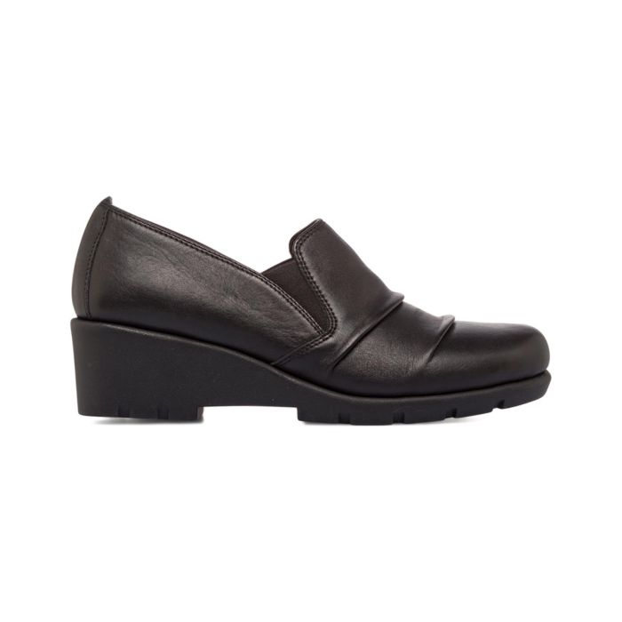 Mocassini comfort neri da donna in pelle con zeppina