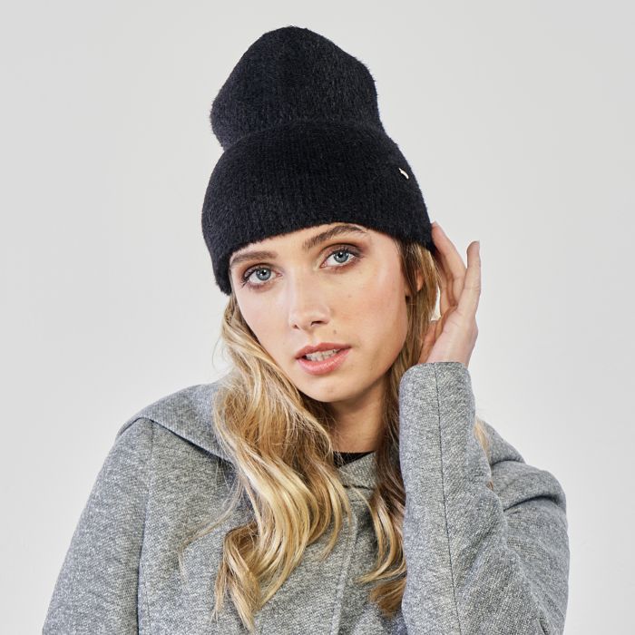 Berretto nero con risvolto