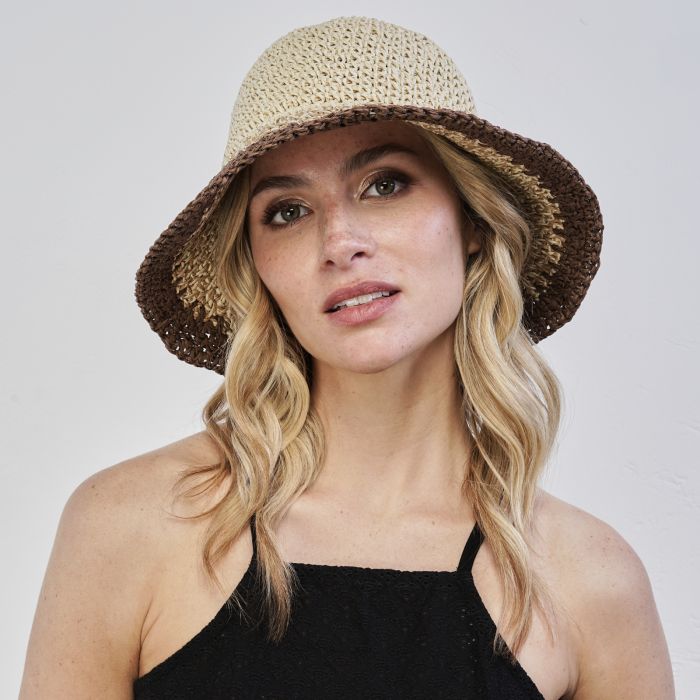 Cappello beige donna da mare con dettaglio a contrasto