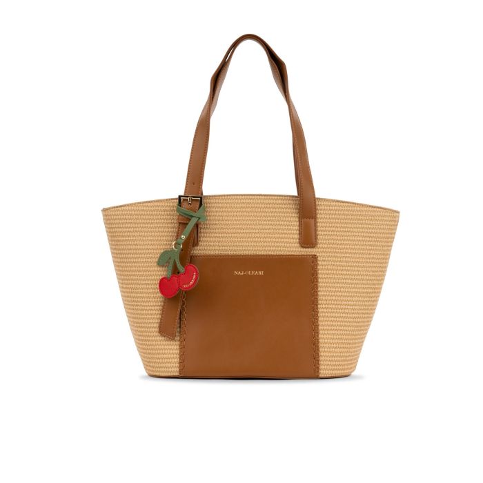 Shopper marrone da donna effetto paglia con ciondolo a ciliegia