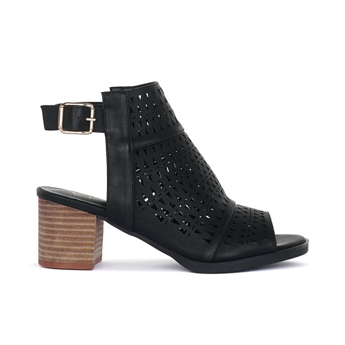 Sandali neri con tacco e inserto laserato