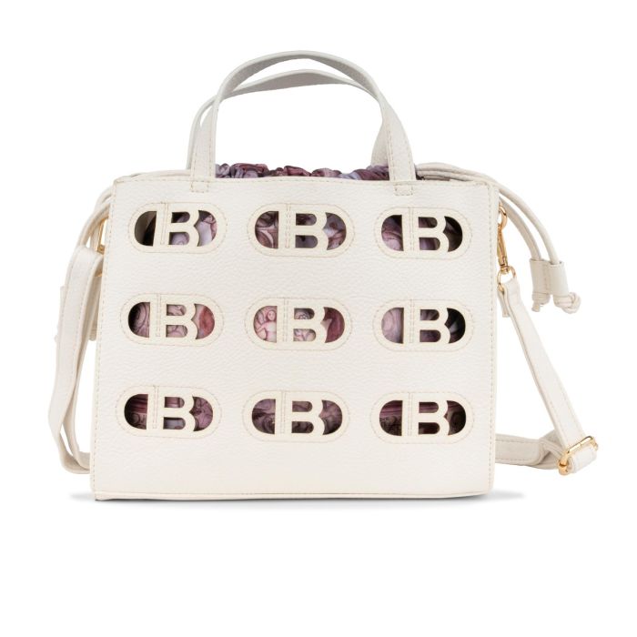 Tote bag bianca traforata da donna con sacca interna in tessuto con coulisse