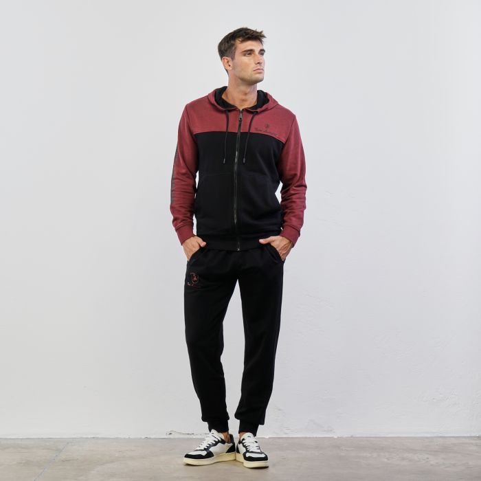 Pantaloni neri con tasche