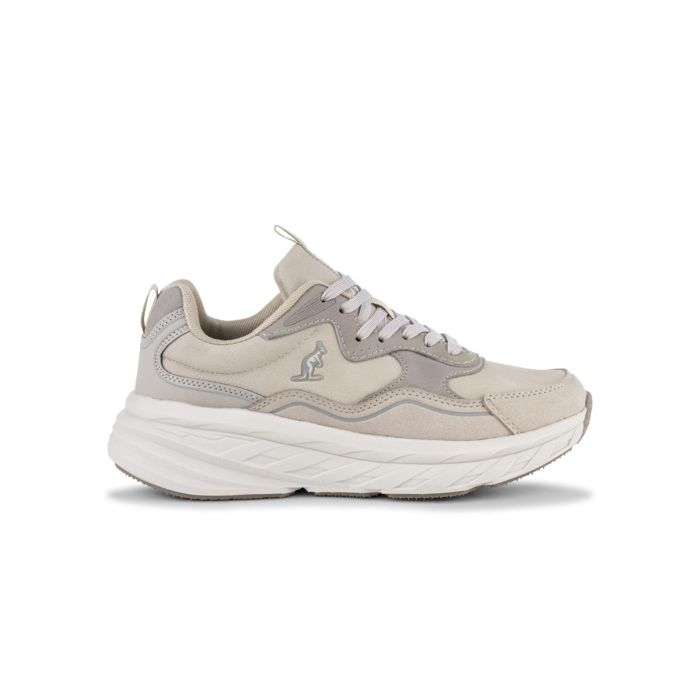 Sneakers da palestra beige da donna con suola chunky e logo laterale