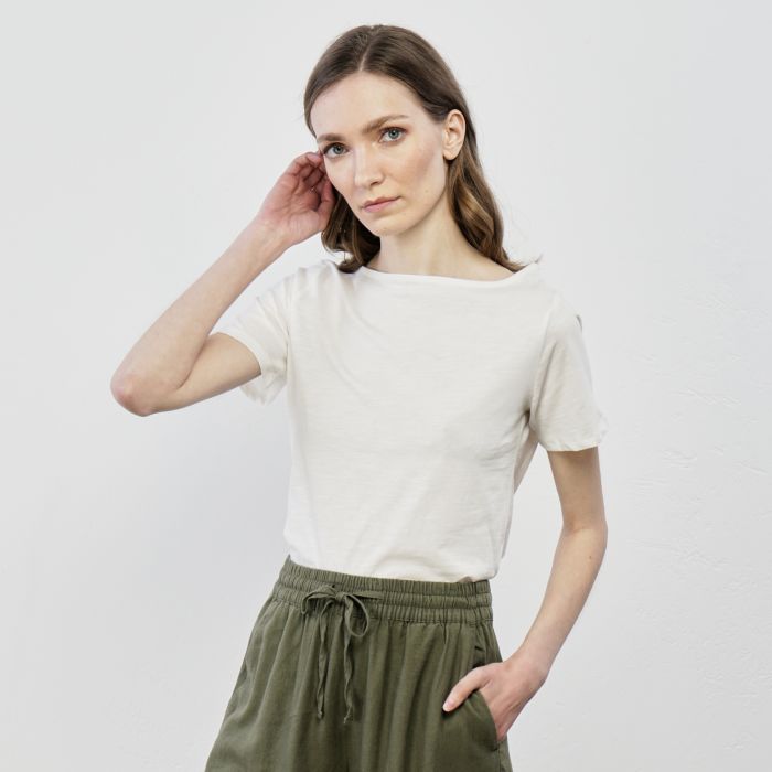 T-shirt bianca tinta unita con mezze maniche