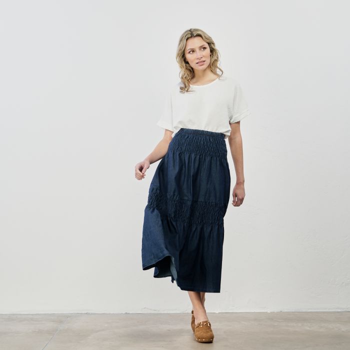 Gonna midi blu in denim con balze