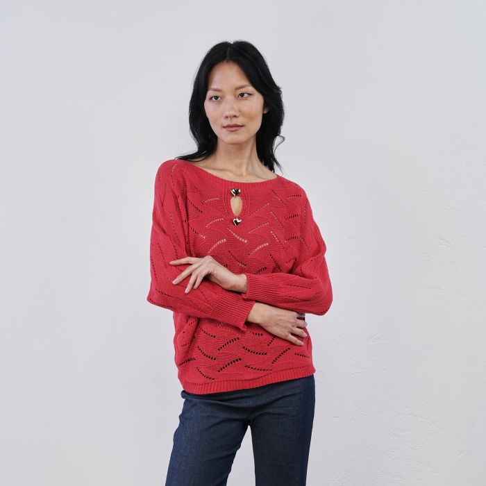 Maglioncino leggero rosso da donna traforato e con dettaglio cuori