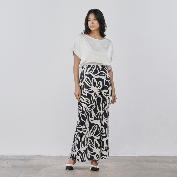 Gonna lunga da donna nera e bianca in stampa floreale