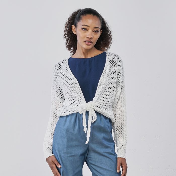 Cardigan bianco da donna in tessuto traforato