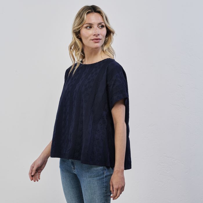 Blusa blu da donna in cotone ricamato