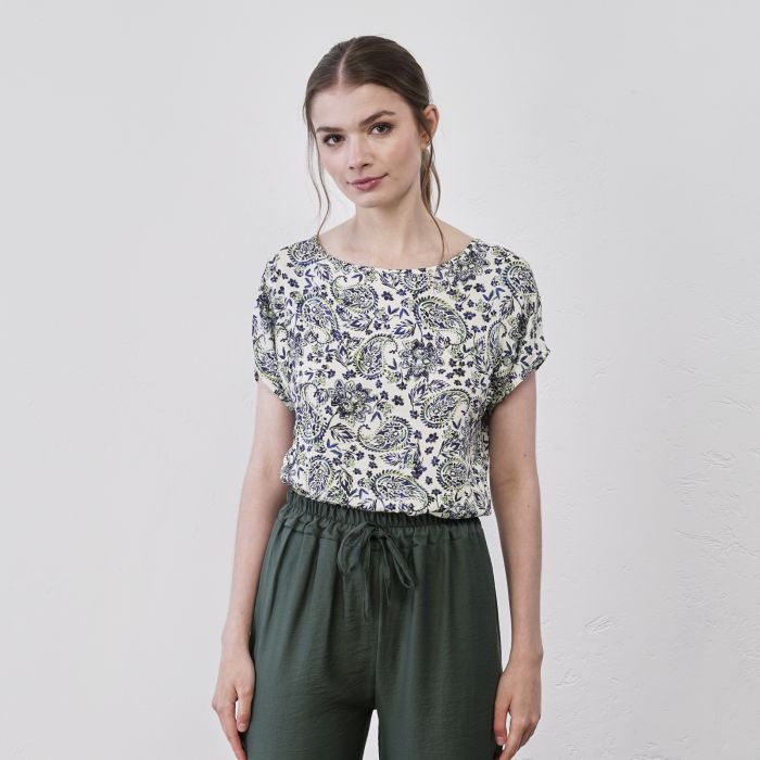 T-shirt bianca e blu maniche corte da donna  in stampa paisley