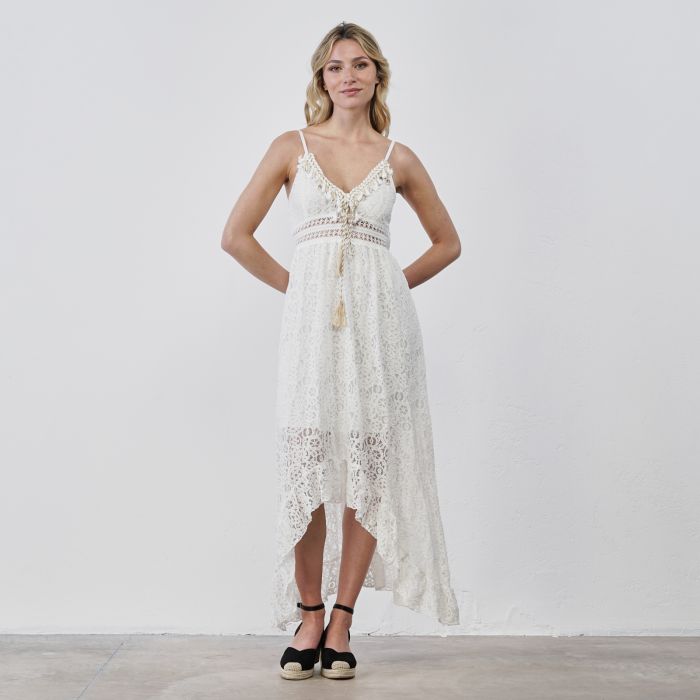 Abito midi bianco asimmetrico da mare in pizzo senza maniche