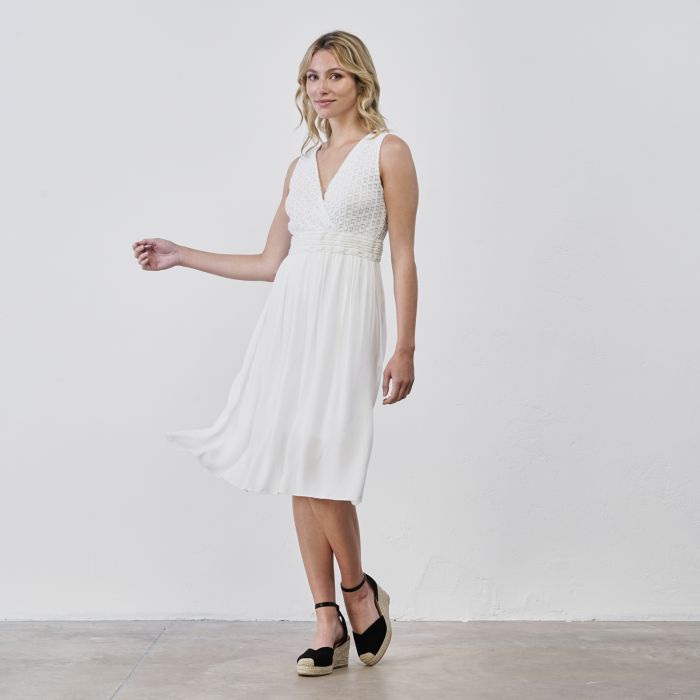 Abito midi da mare bianco da donna con inserto lavorato senza maniche