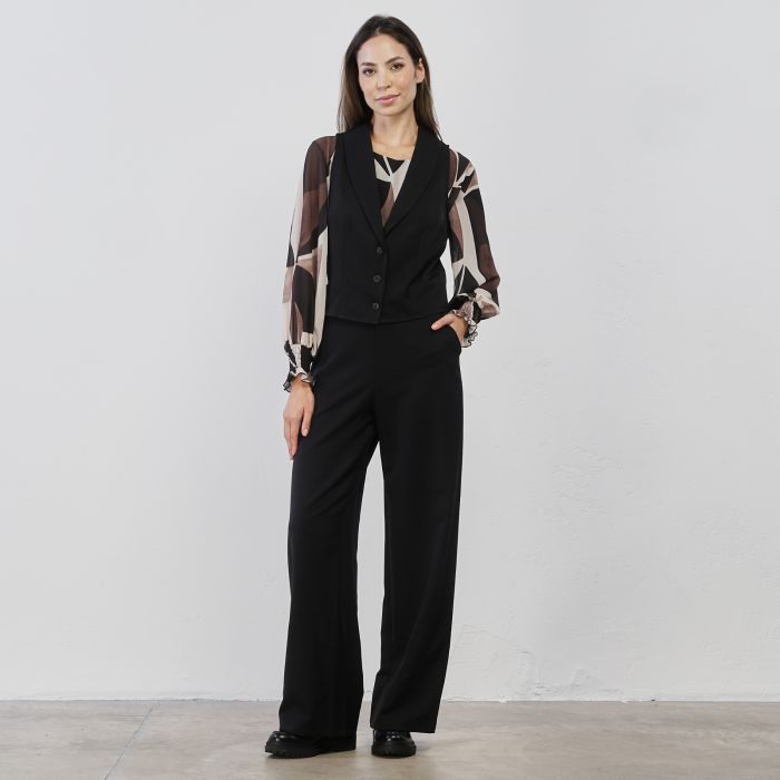 Pantaloni neri ampi lunghi da donna