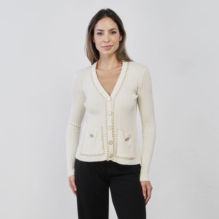 Maglioncino bianco da donna con bottoni e dettagli in catena
