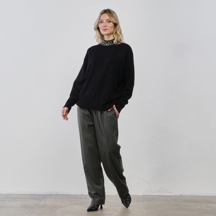 Pantaloni lunghi morbidi grigi da donna in fantasia gessata con glitter