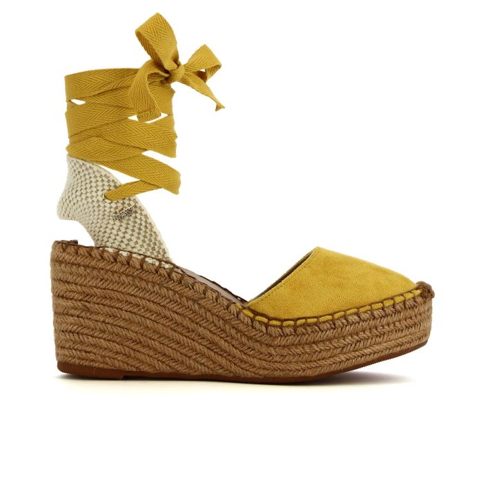 Sandali gialli con zeppa modello campesine