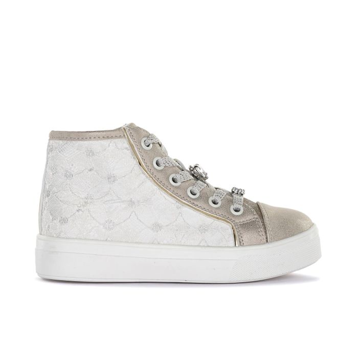 Sneakers oro da bimba con inserto in pizzo e pietre gioiello