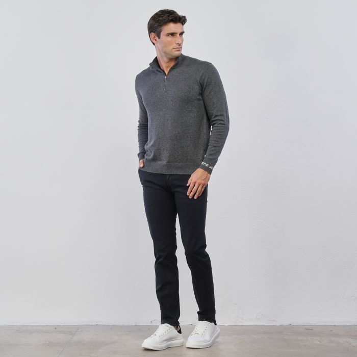 Pantaloni lunghi blu da uomo con tasche