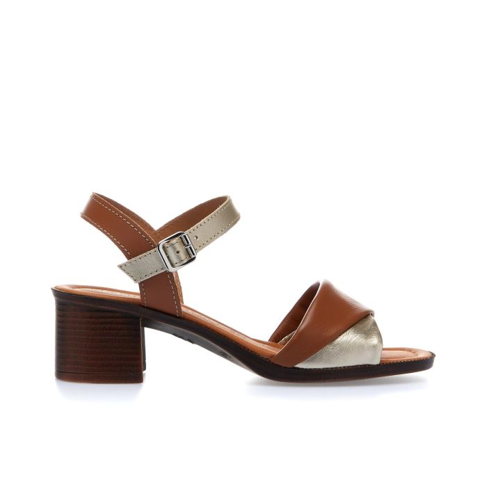 Sandali con tacco in pelle marroni e oro
