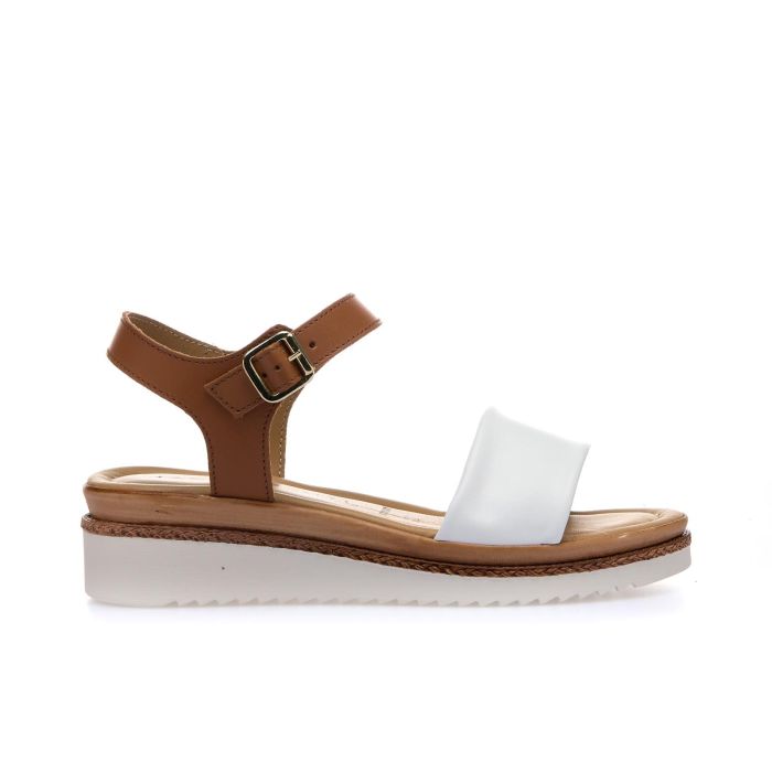 Sandali casual marroni e bianchi con zeppina