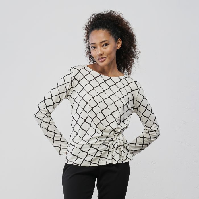 Maglia bianca da donna in fantasia geometrica con nodo