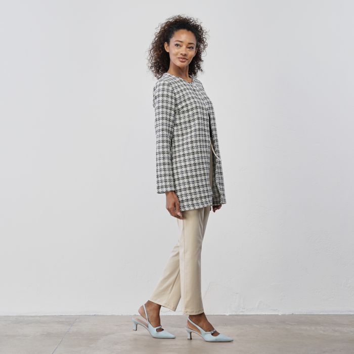 Cappotto leggero azzurro da donna in fantasia check con bottone