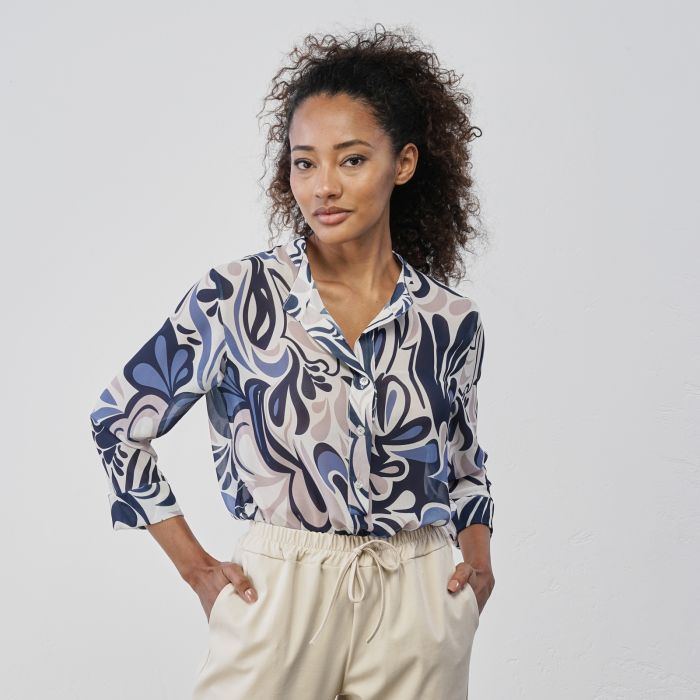 Camicia beige e azzurra in stampa floreale