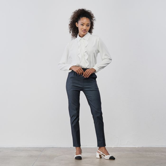 Jeans blu da donna con elastico in vita e tasche