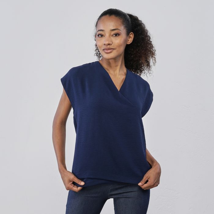 Top blu da donna con scollo a V