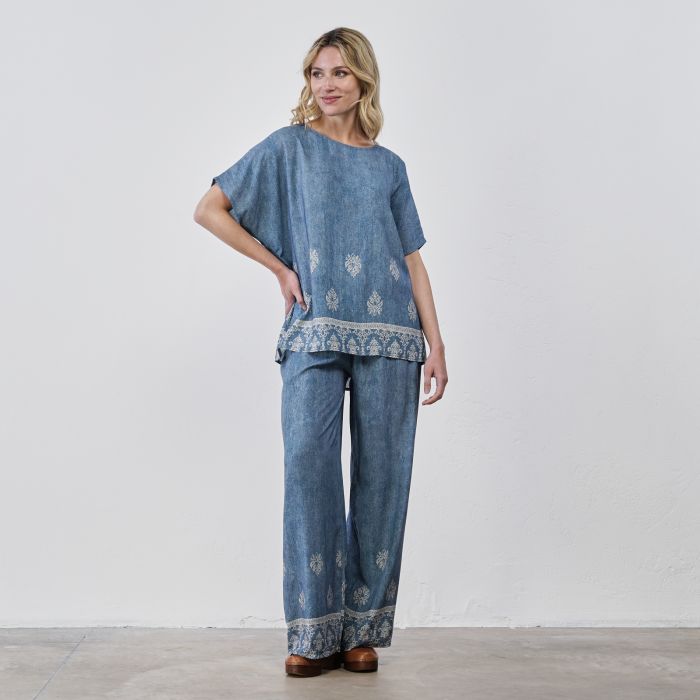 Pantaloni lunghi morbidi azzurri da donna con ricami