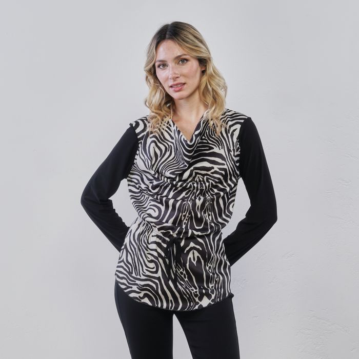 Maglia nera da donna in fantasia animalier con coulisse in vita