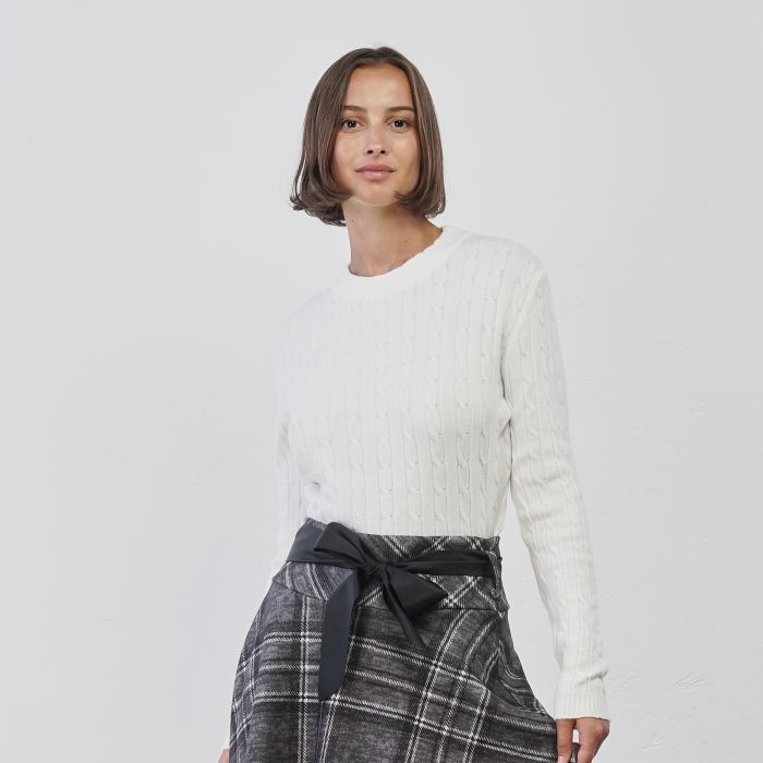 Maglioncino bianco da donna in tessuto lavorato