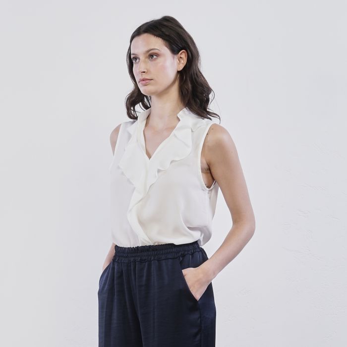 Blusa smanicata bianca Alesya da donna con volant