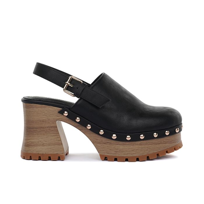 Zoccoli sportivi neri chiusi con tacco altro largo e plateau