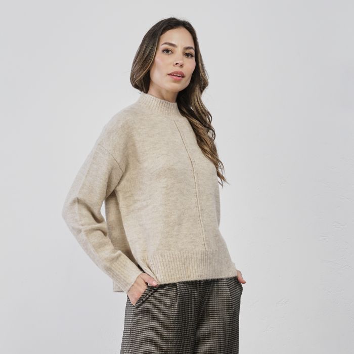 Maglioncino beige da donna modello lupetto