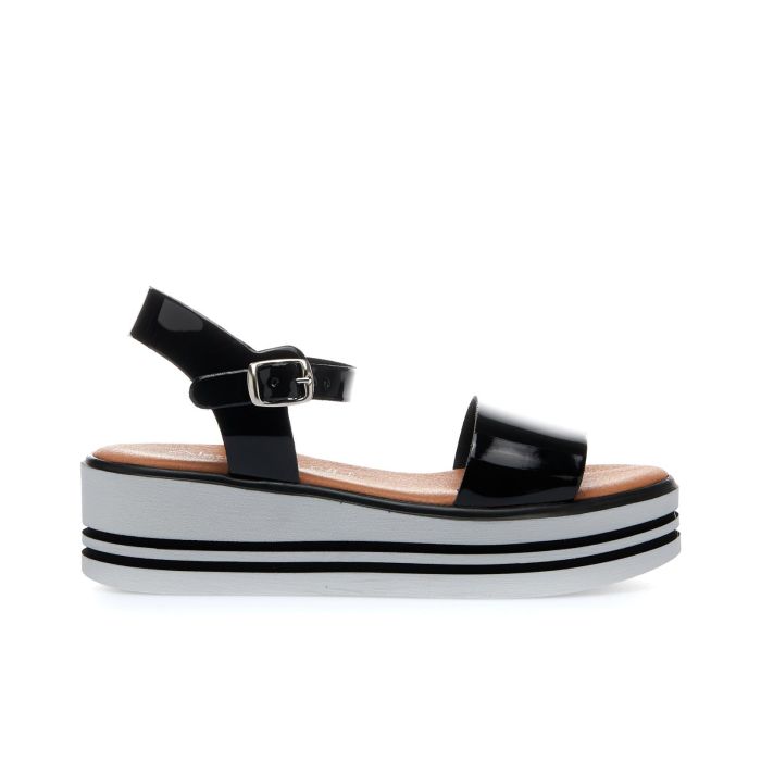 Sandali neri in pelle con zeppa