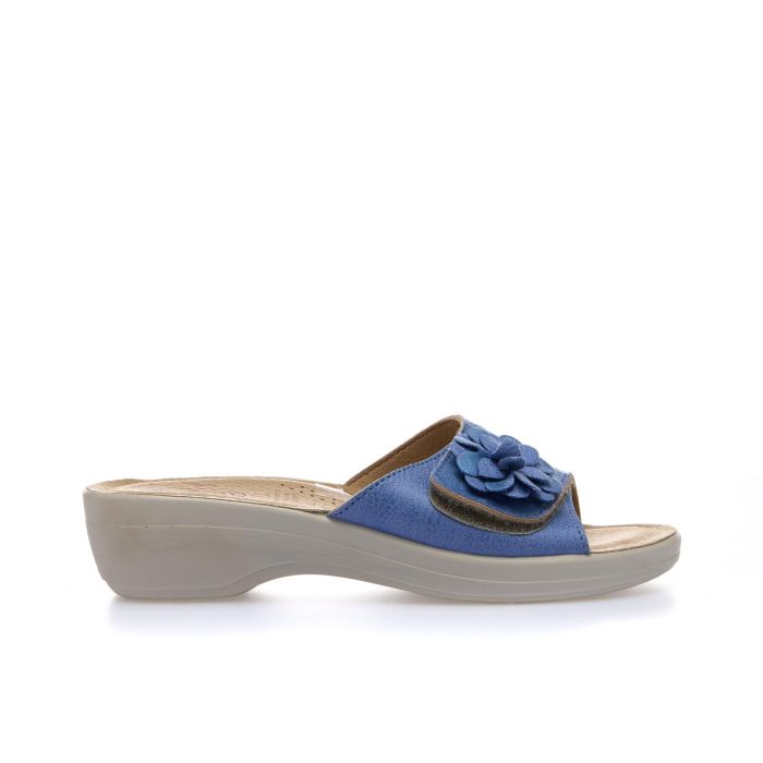 Ciabatte comfort blu con zeppina e velcro con fiore