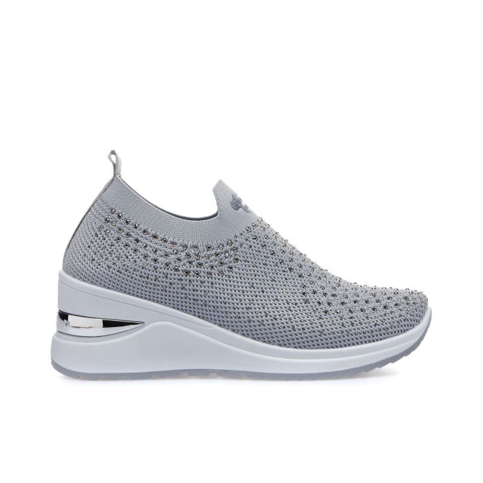 Sneakers slip-on grigie con zeppa e strass