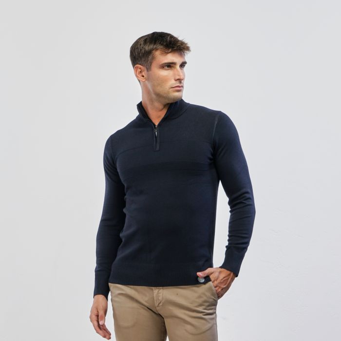 Maglioncino blu con scollo con zip