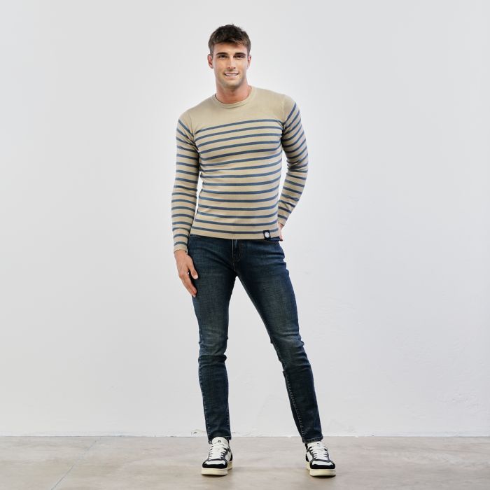 Jeans blu con tasche